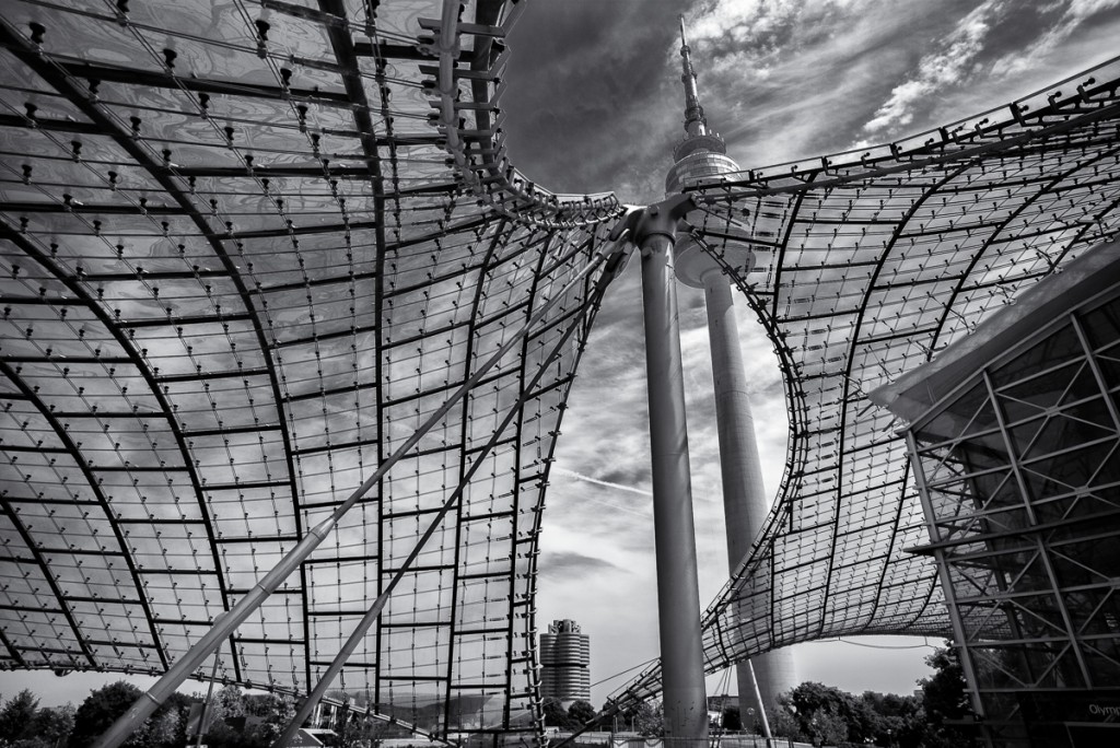 Olympiapark Leica M mit 21mm Super-Elmar asph. bei f/3.4 1/4000sec ISO 200