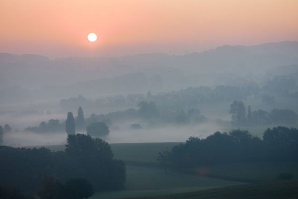 Sonnenaufgang über Ostwestfalen, M9 mit 90mm Summarit