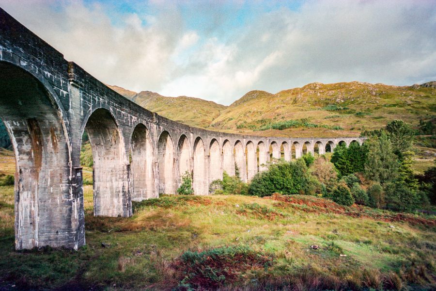 Glennfinnan-Viadukt. Leica M6 mit 21mm Super-Elmar, Kodak Portra 160