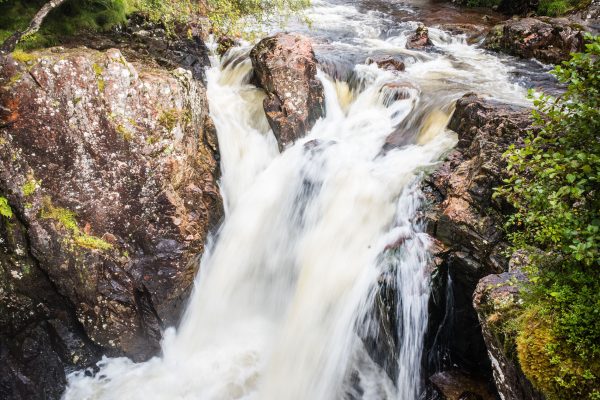 Untere Steall Falls, M10 mit 21mm Super-Elmar bei f/16  1/15sec  ISO 100