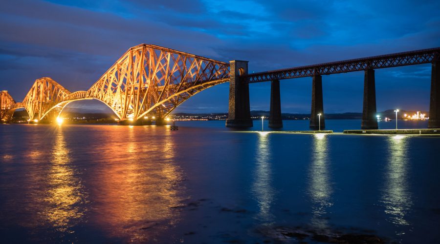 Forth-Bridge, Leica M10 mit 28mm Summicron bei f/4.0   2sec  ISO 320