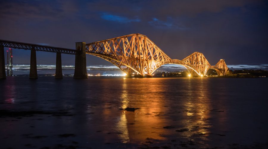 Forth-Bridge, Leica M10 mit 35mm Summilux bei f/4.0   4sec  ISO 400