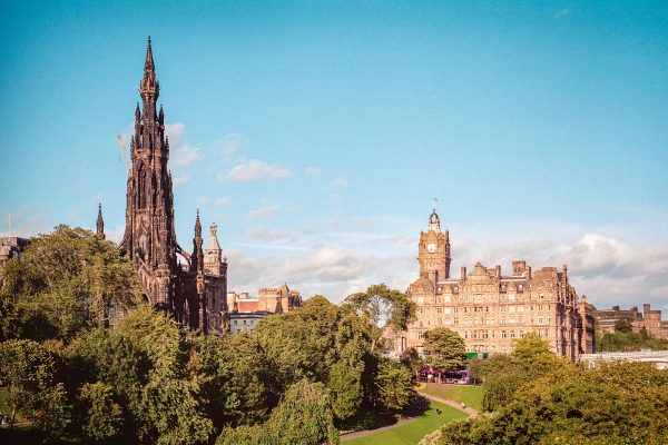 Scott Monument und Balmoral, Leica M6, Kodak Portra