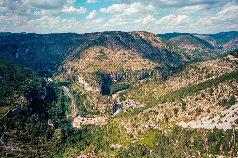 Panorama von St. Chely, Leica M6 TTL mit 21mm Super-Elmar,  Kodak Portra