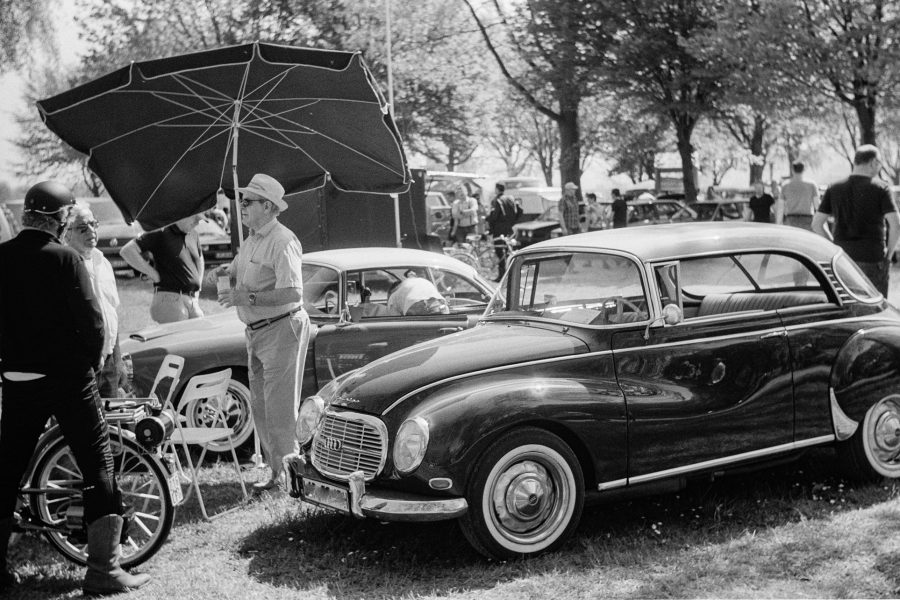 Oldtimer-Treffen, Leica IIIf mit 5cm Summitar, Orange-Filter