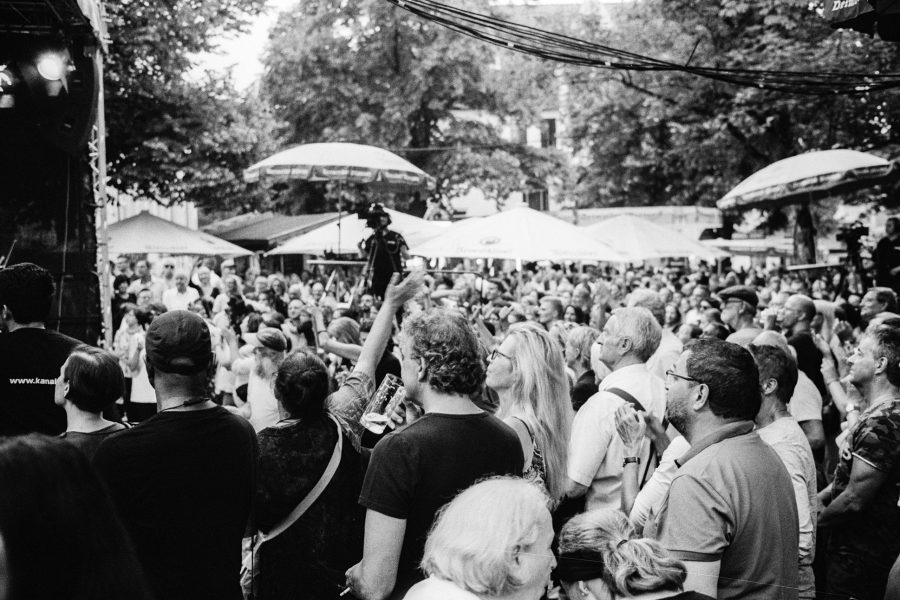 Hallo! Hier! (Suchbild), Leineweber-Fest, Leica M6 TTL mit 35mm Summilux