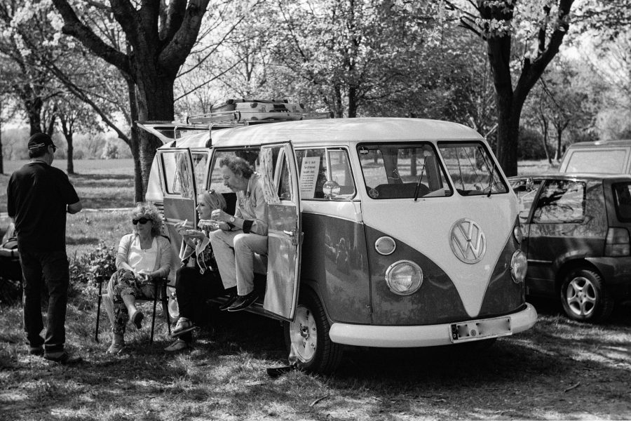 Oldtimer-Treffen, Leica IIIf mit 5cm Summitar, Orange-Filter