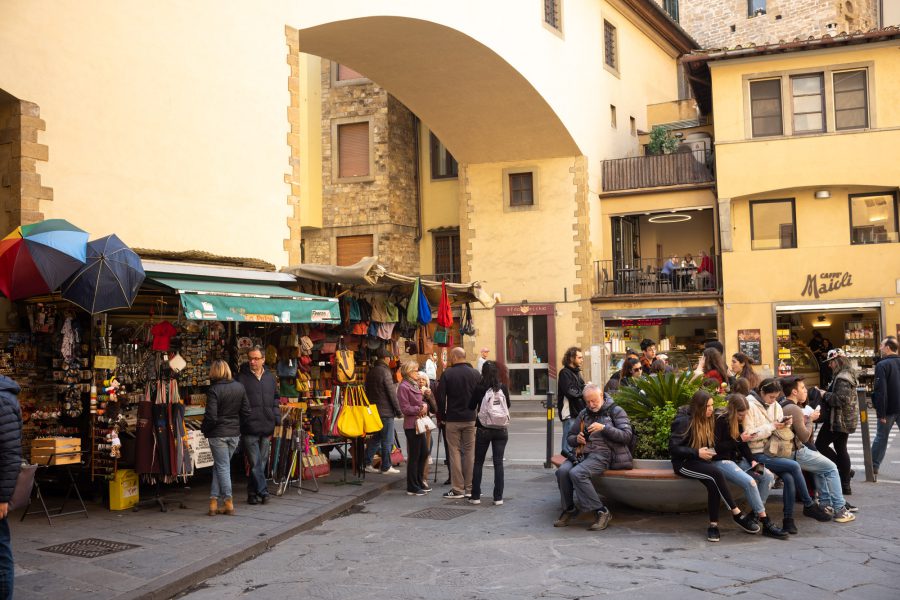 Am Fuß der Ponte Vecchio