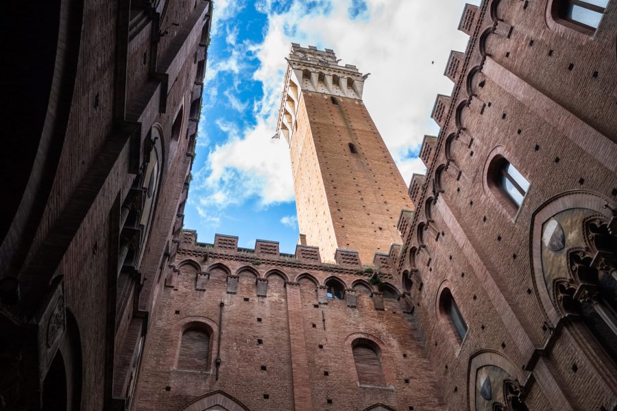 Der Torre del Mangia – 21mm Super-Elmar