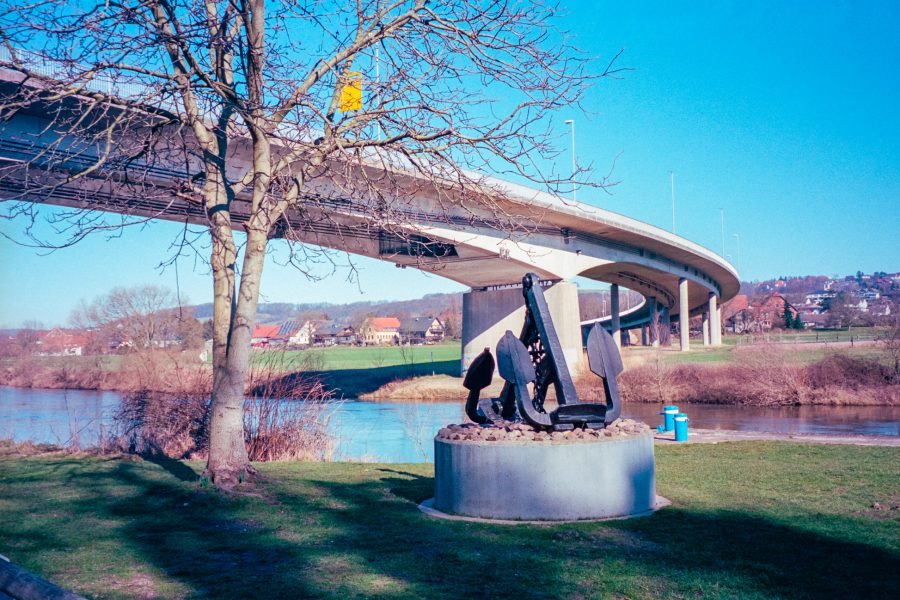 Unter der Weserbrücke