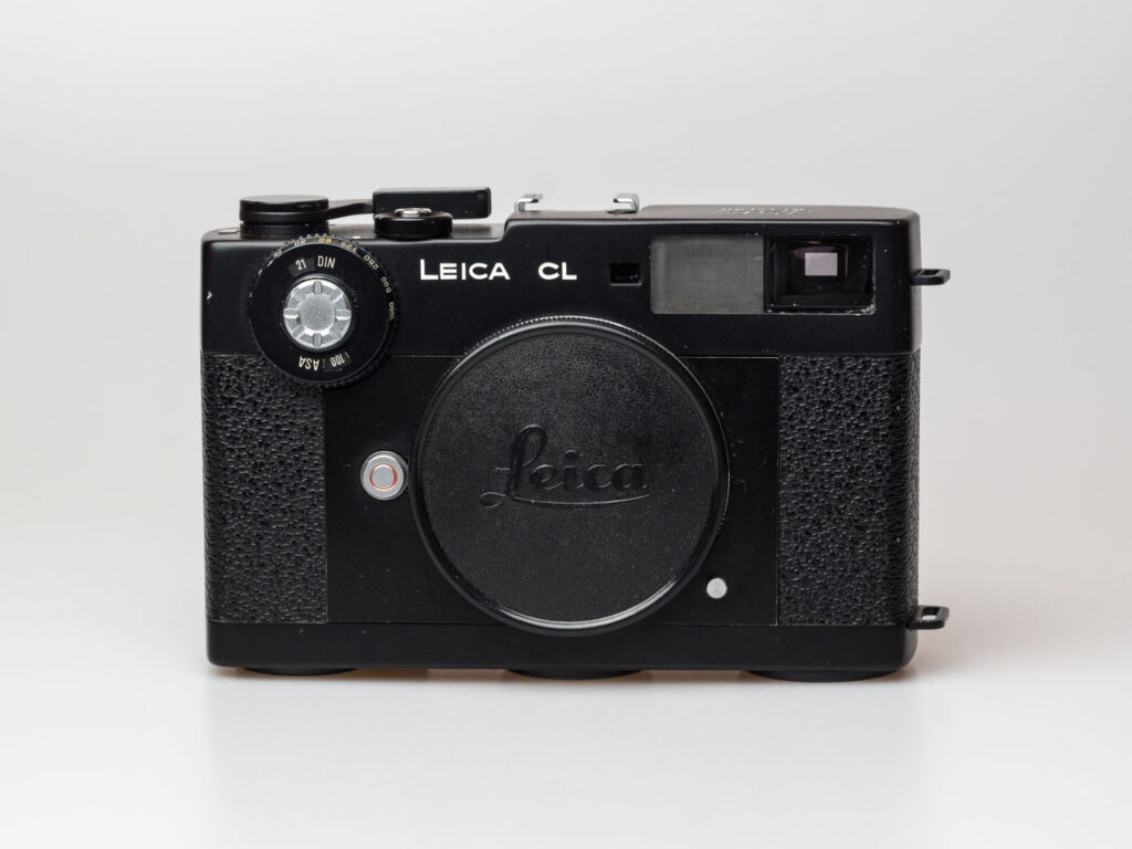 Produktbild für den M-Files-Navigator zeigt Kamera Leica CL