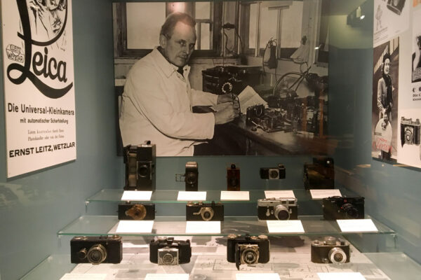 Historische Kamerasammlungen: Bild zeigt Ausstellung im Deutschen Technikmuseum in Berlin