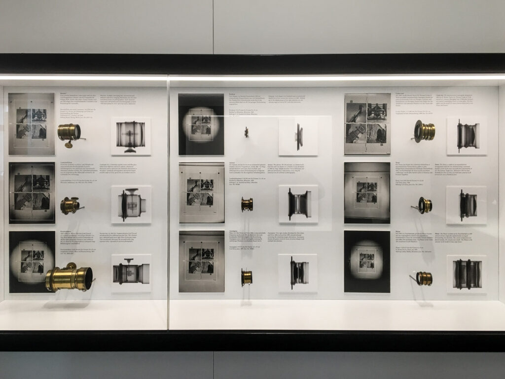 Historische Kamerasammlungen: Bild zeigt Ausstellung im Deutschen Museum München