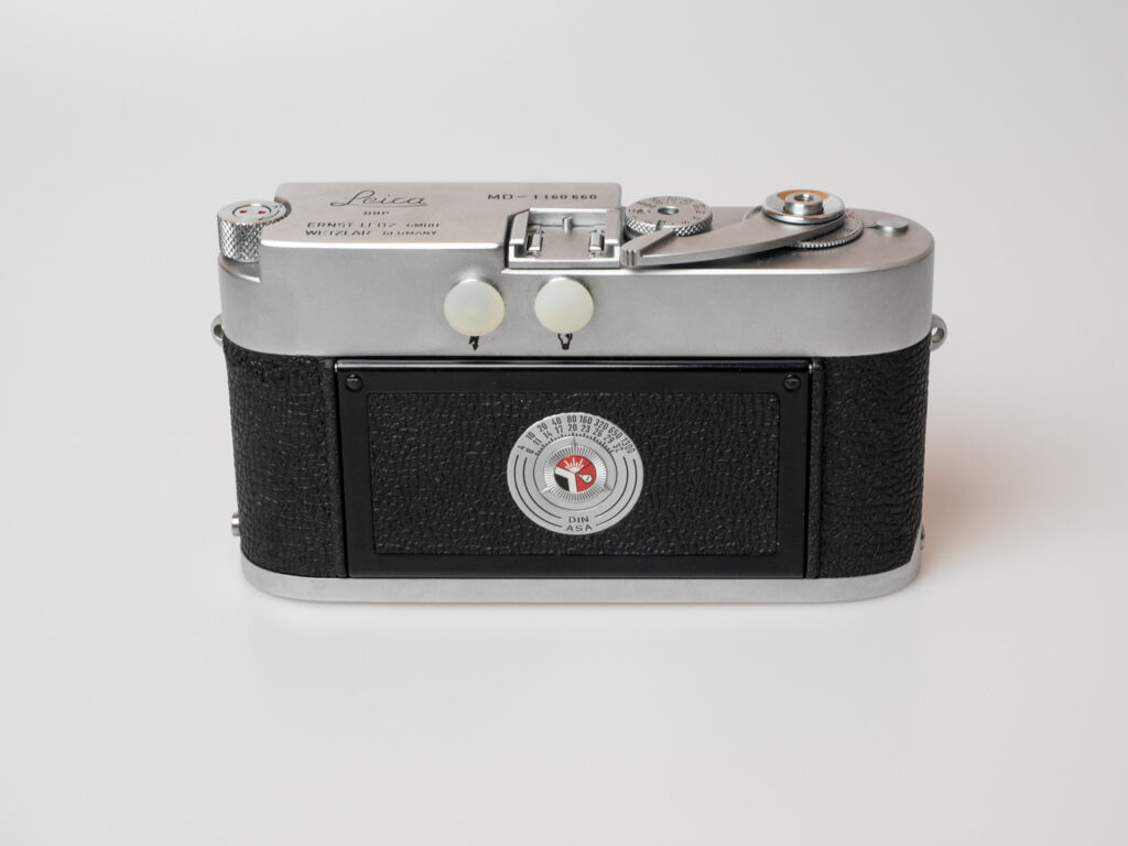 Produktbild zeigt Leica MD analoge Kleinbildkamera
