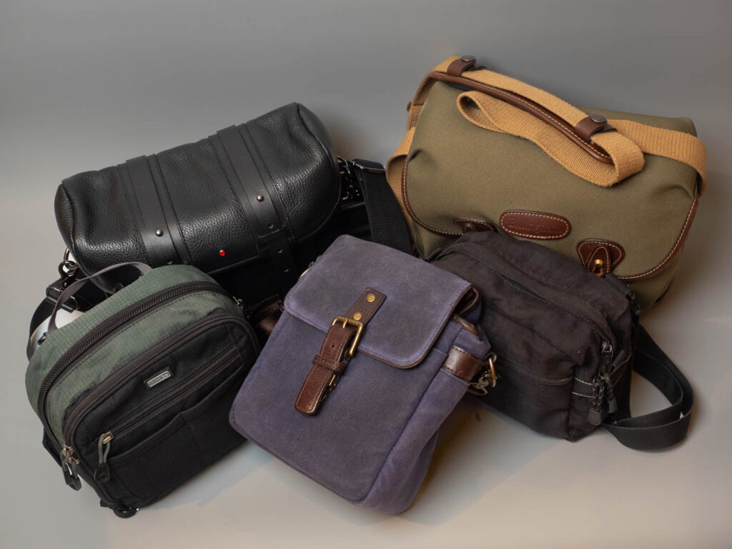 Produktbild zeigt eine mögliche perfekte Fototaschen für Leica M und Co von verschiedenen Herstellern