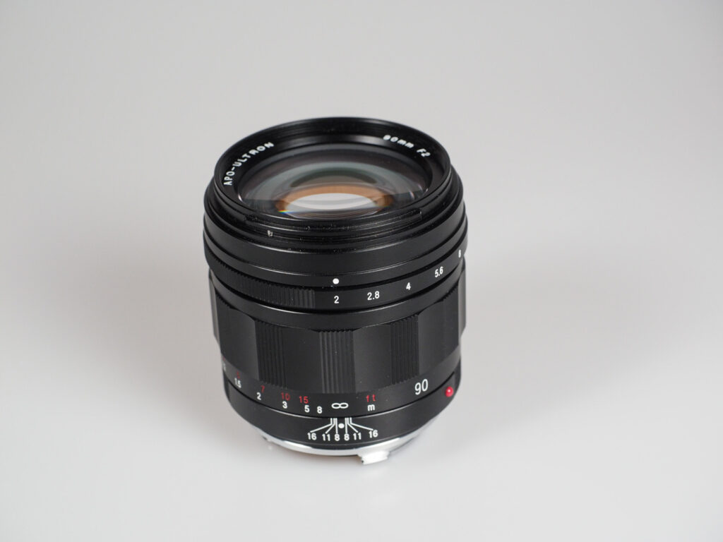 Produktbild zeigt Voigtländer VM APO-Ultron 2,0/90.